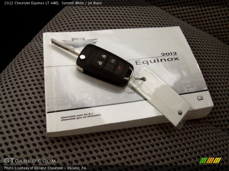 Summit White / Jet Black 2012 Chevrolet Equinox LT AWD