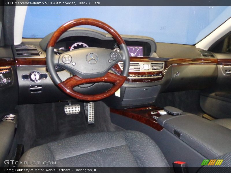 Black / Black 2011 Mercedes-Benz S 550 4Matic Sedan