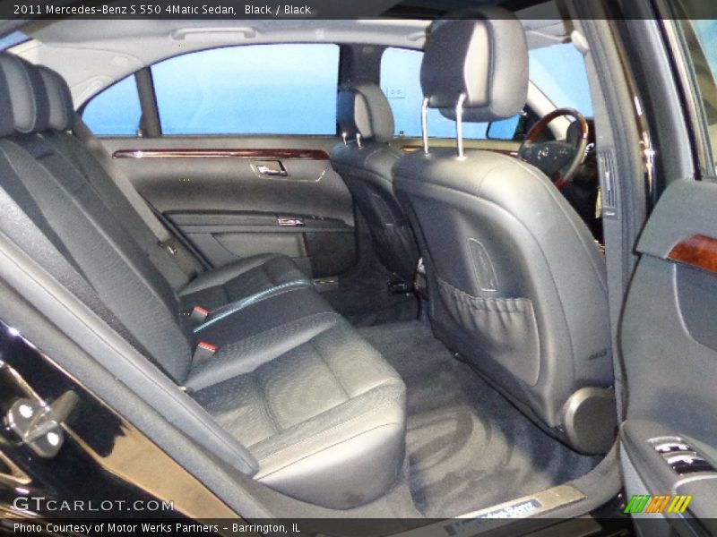 Black / Black 2011 Mercedes-Benz S 550 4Matic Sedan