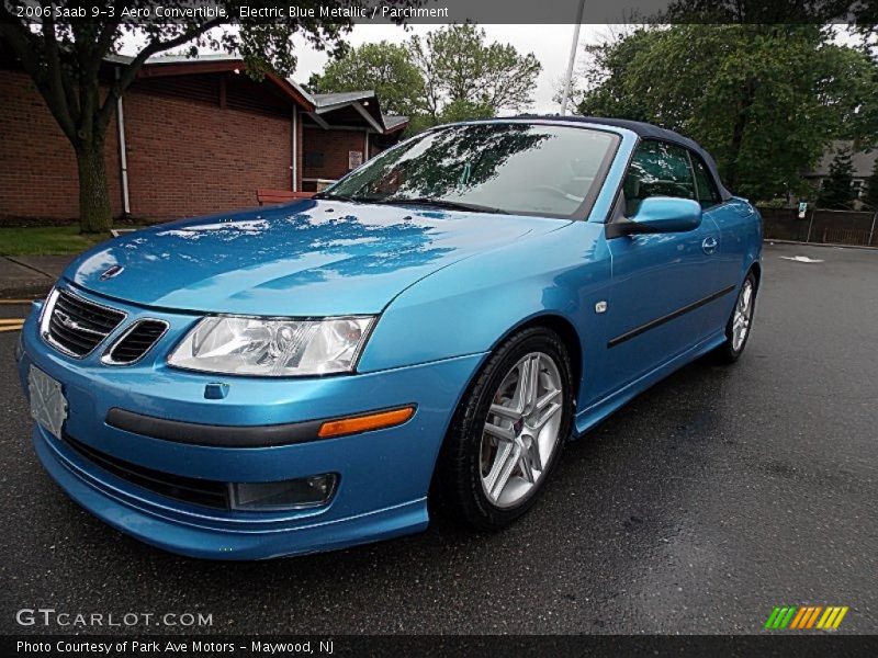 Front 3/4 View of 2006 9-3 Aero Convertible