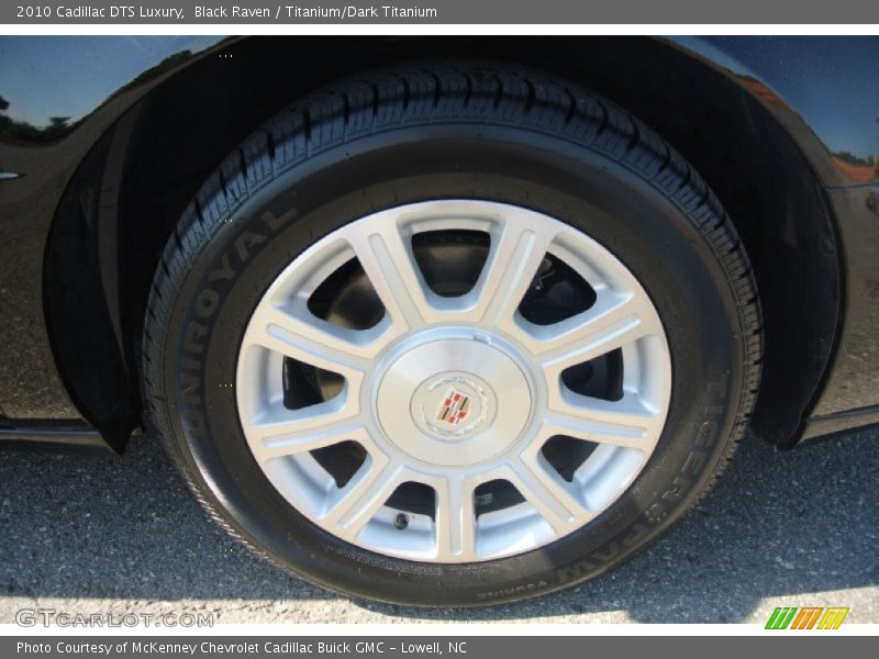 Black Raven / Titanium/Dark Titanium 2010 Cadillac DTS Luxury