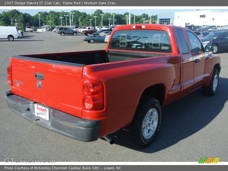 Flame Red / Medium Slate Gray 2007 Dodge Dakota ST Club Cab