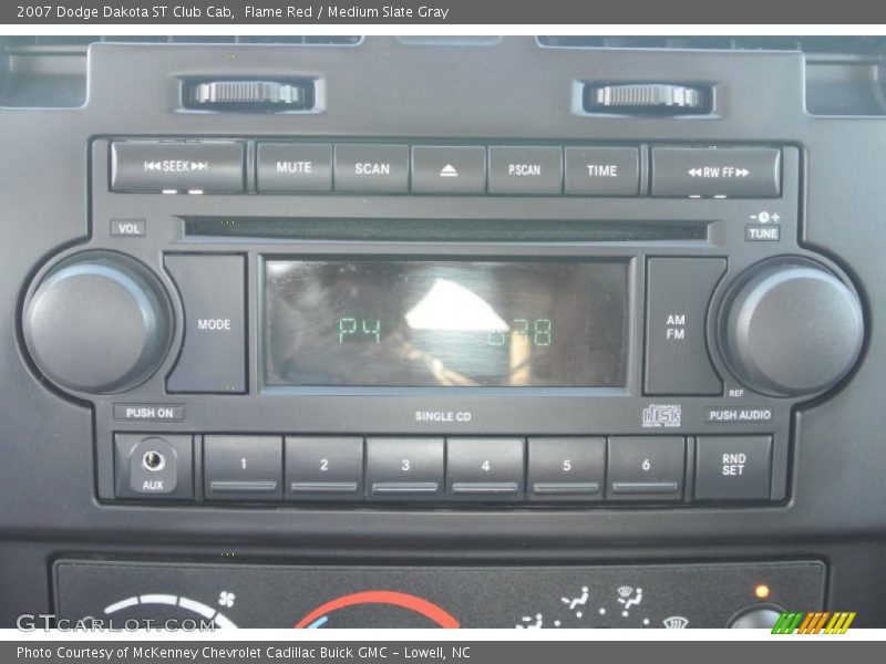 Flame Red / Medium Slate Gray 2007 Dodge Dakota ST Club Cab