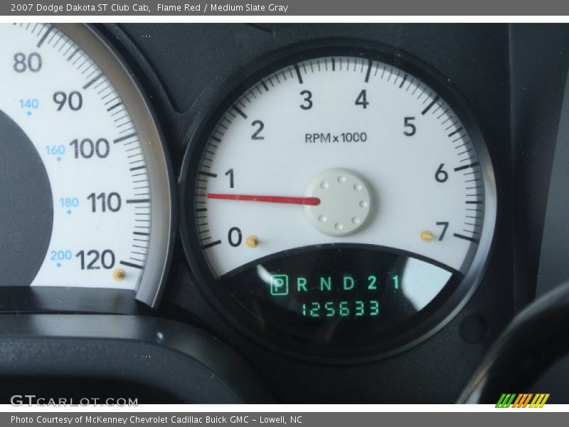 Flame Red / Medium Slate Gray 2007 Dodge Dakota ST Club Cab