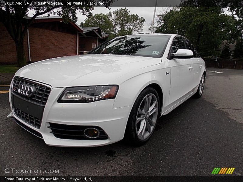 Ibis White / Black/Red 2010 Audi S4 3.0 quattro Sedan