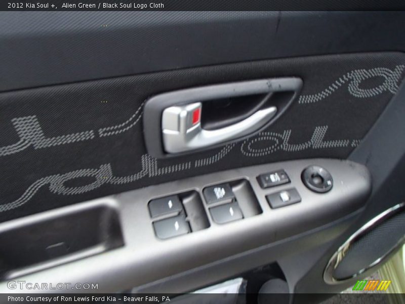 Alien Green / Black Soul Logo Cloth 2012 Kia Soul +