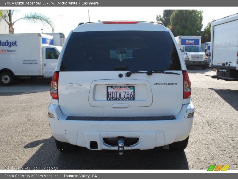 Arctic White / Cashmere 2004 Isuzu Ascender Luxury