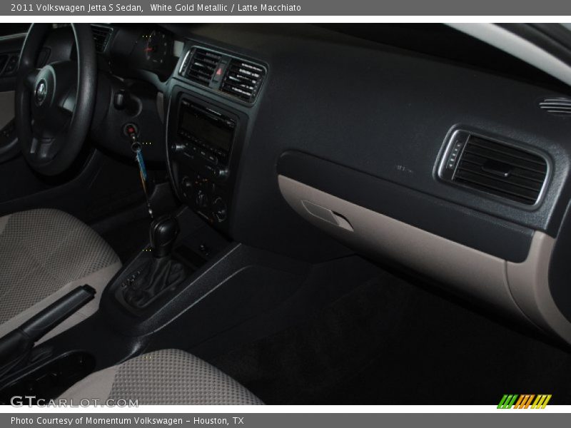 White Gold Metallic / Latte Macchiato 2011 Volkswagen Jetta S Sedan