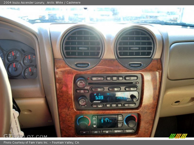 Controls of 2004 Ascender Luxury