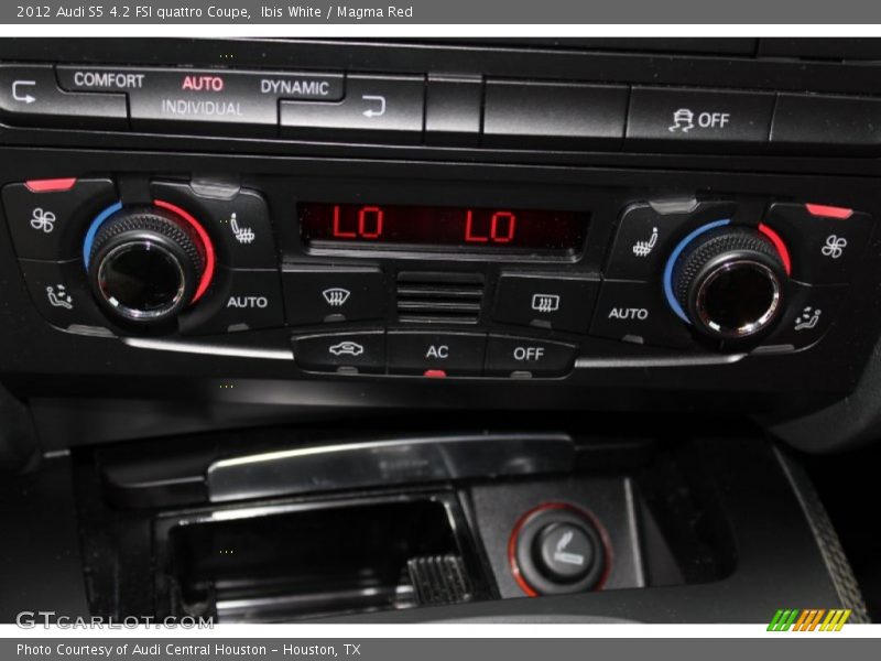 Controls of 2012 S5 4.2 FSI quattro Coupe