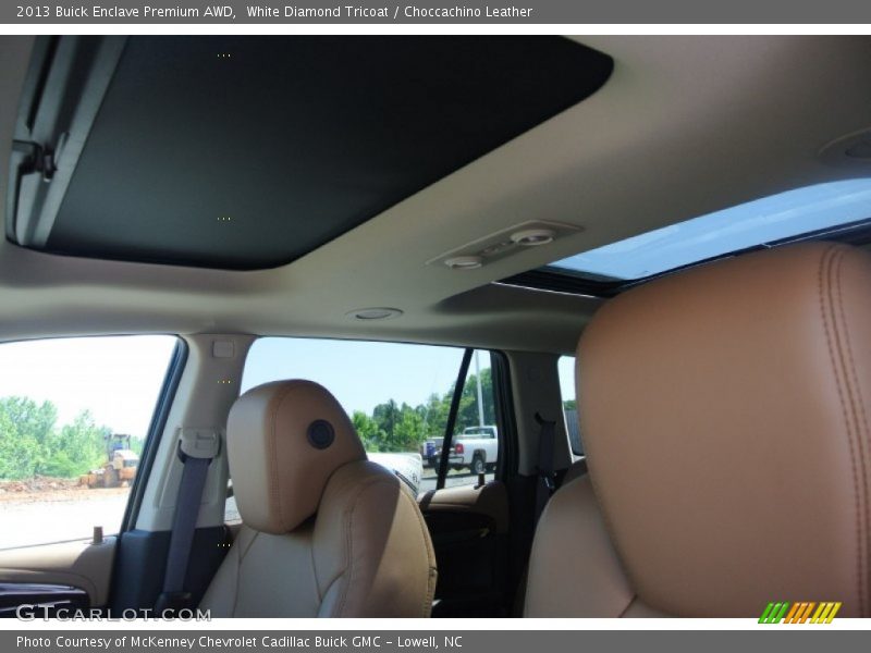 White Diamond Tricoat / Choccachino Leather 2013 Buick Enclave Premium AWD