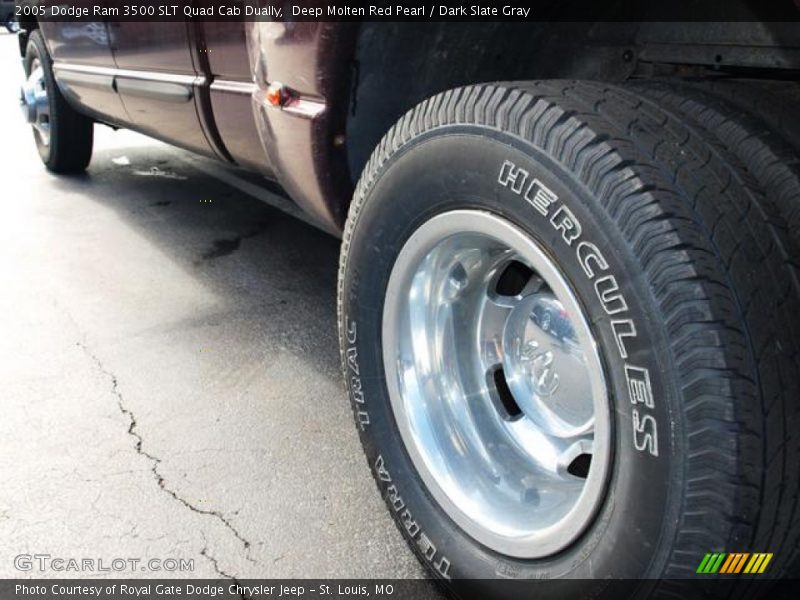 Deep Molten Red Pearl / Dark Slate Gray 2005 Dodge Ram 3500 SLT Quad Cab Dually