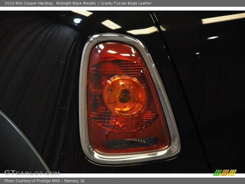 Midnight Black Metallic / Gravity Tuscan Beige Leather 2010 Mini Cooper Hardtop