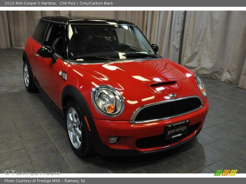 Chili Red / Grey/Carbon Black 2010 Mini Cooper S Hardtop