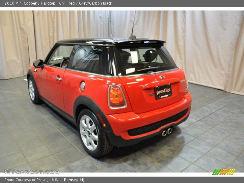 Chili Red / Grey/Carbon Black 2010 Mini Cooper S Hardtop