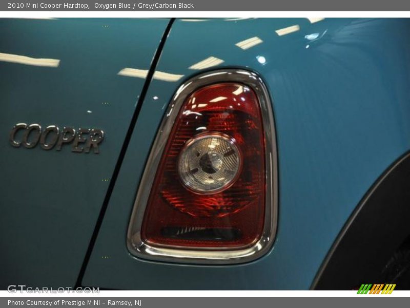 Oxygen Blue / Grey/Carbon Black 2010 Mini Cooper Hardtop