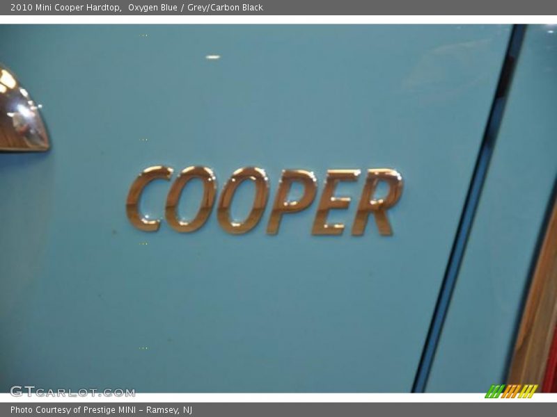 Oxygen Blue / Grey/Carbon Black 2010 Mini Cooper Hardtop