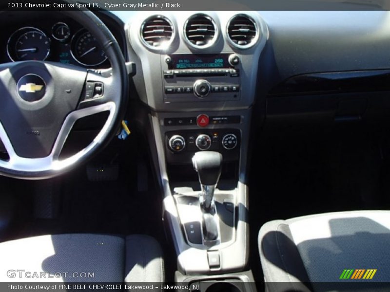 Cyber Gray Metallic / Black 2013 Chevrolet Captiva Sport LS