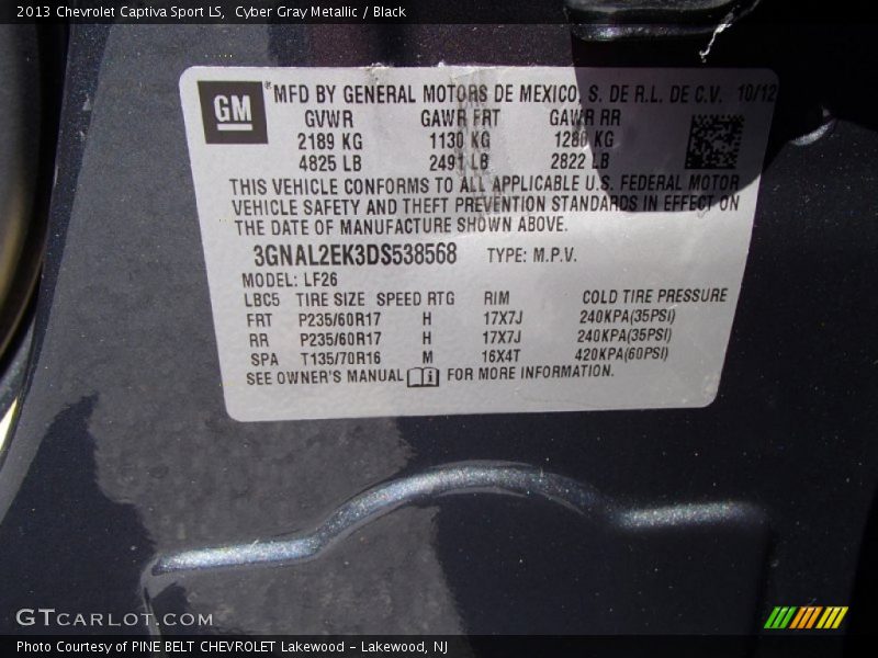 Cyber Gray Metallic / Black 2013 Chevrolet Captiva Sport LS