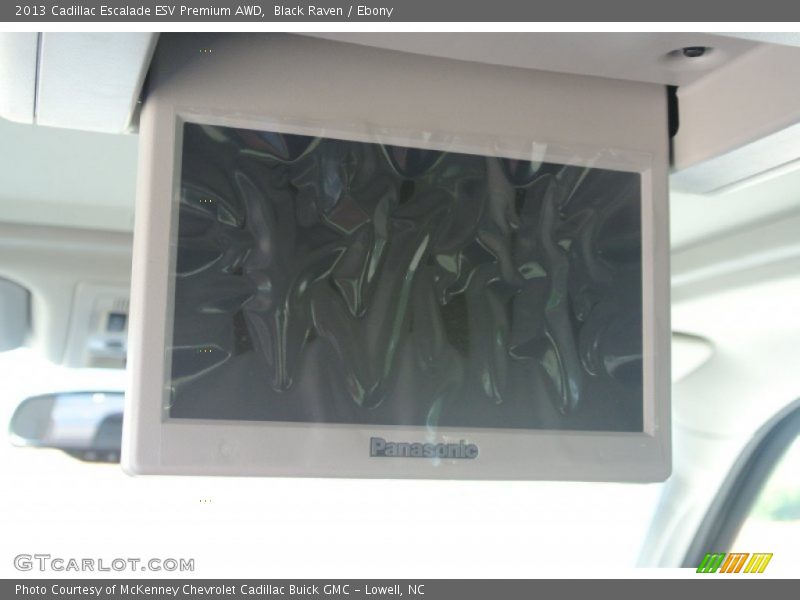 Entertainment System of 2013 Escalade ESV Premium AWD