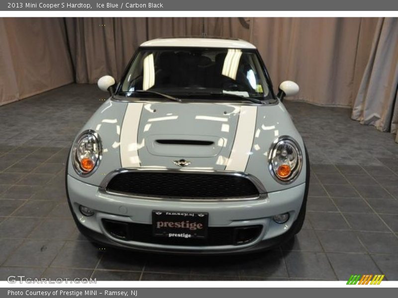 Ice Blue / Carbon Black 2013 Mini Cooper S Hardtop