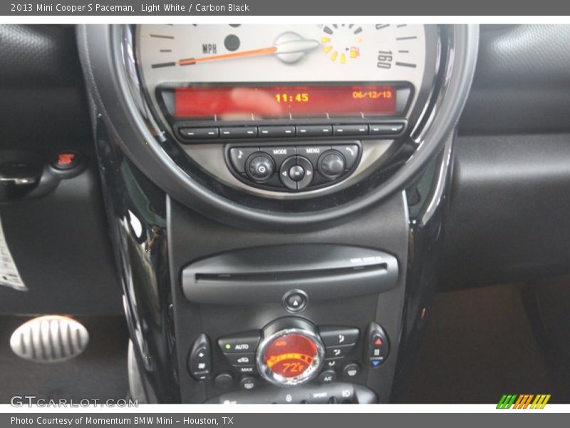 Light White / Carbon Black 2013 Mini Cooper S Paceman