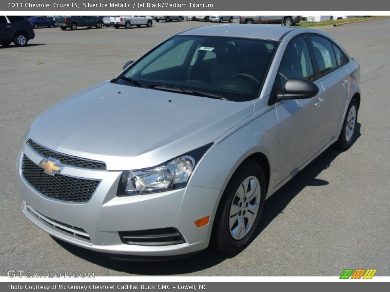 Silver Ice Metallic / Jet Black/Medium Titanium 2013 Chevrolet Cruze LS