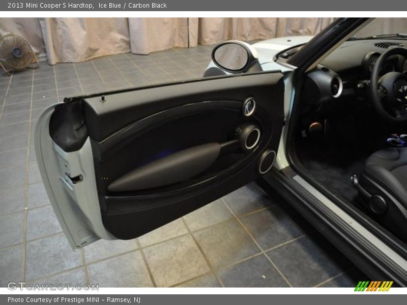 Ice Blue / Carbon Black 2013 Mini Cooper S Hardtop
