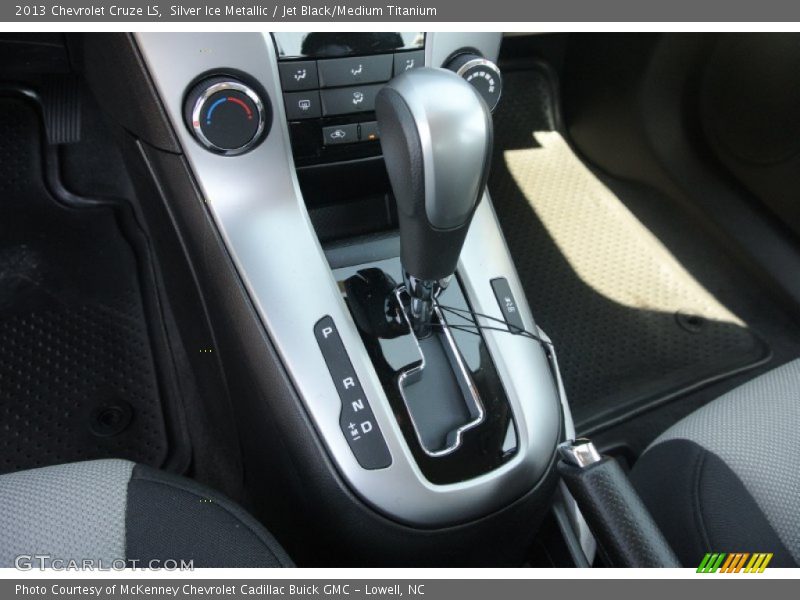Silver Ice Metallic / Jet Black/Medium Titanium 2013 Chevrolet Cruze LS