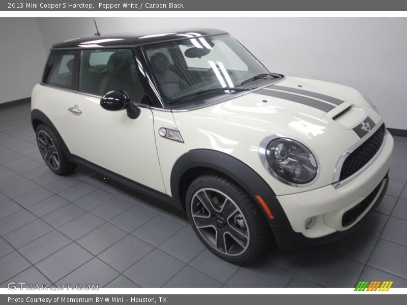 Pepper White / Carbon Black 2013 Mini Cooper S Hardtop