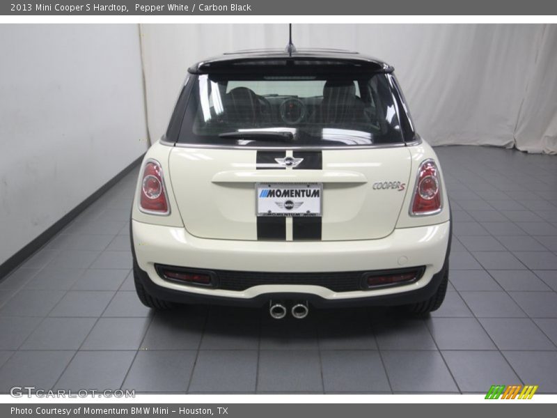 Pepper White / Carbon Black 2013 Mini Cooper S Hardtop