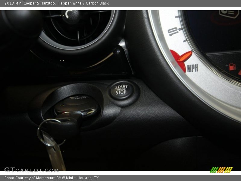 Pepper White / Carbon Black 2013 Mini Cooper S Hardtop