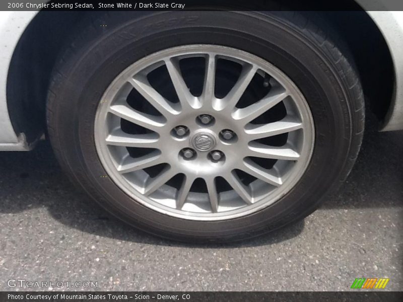 Stone White / Dark Slate Gray 2006 Chrysler Sebring Sedan