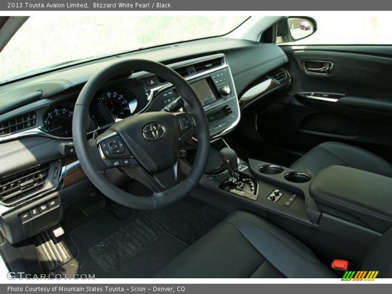 Blizzard White Pearl / Black 2013 Toyota Avalon Limited