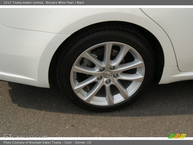 Blizzard White Pearl / Black 2013 Toyota Avalon Limited