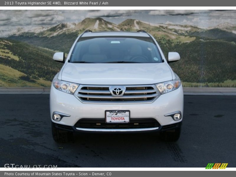 Blizzard White Pearl / Ash 2013 Toyota Highlander SE 4WD
