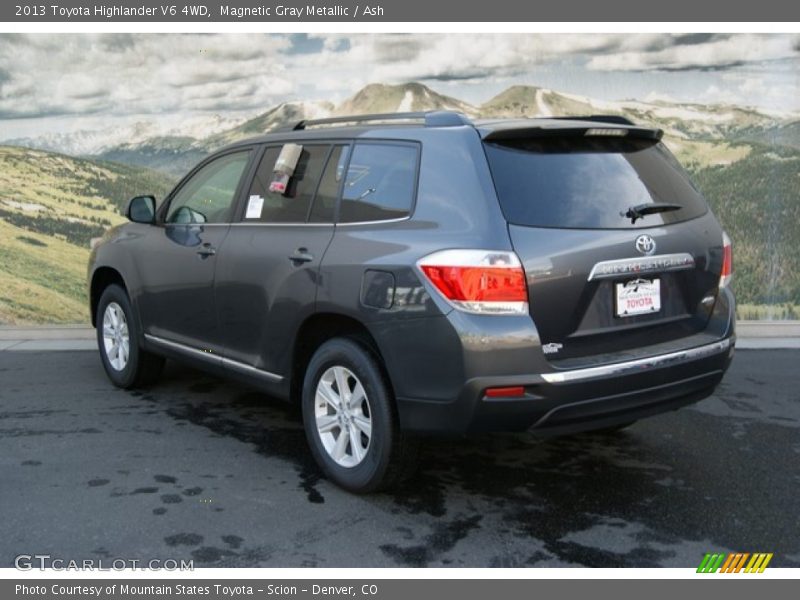 Magnetic Gray Metallic / Ash 2013 Toyota Highlander V6 4WD