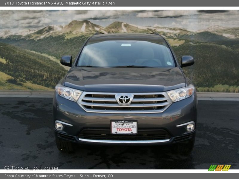 Magnetic Gray Metallic / Ash 2013 Toyota Highlander V6 4WD