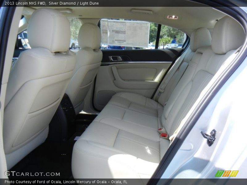 Silver Diamond / Light Dune 2013 Lincoln MKS FWD