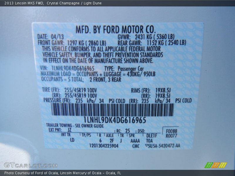 Crystal Champagne / Light Dune 2013 Lincoln MKS FWD