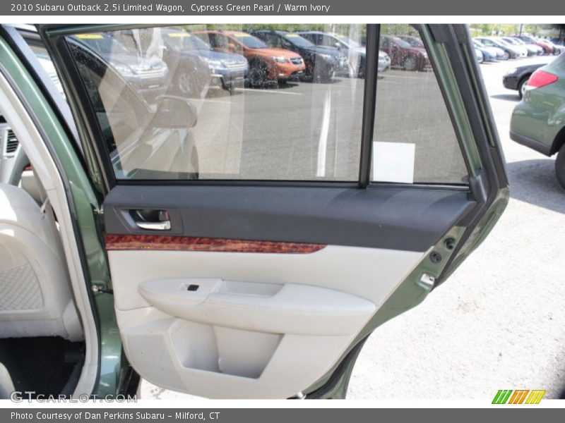 Cypress Green Pearl / Warm Ivory 2010 Subaru Outback 2.5i Limited Wagon