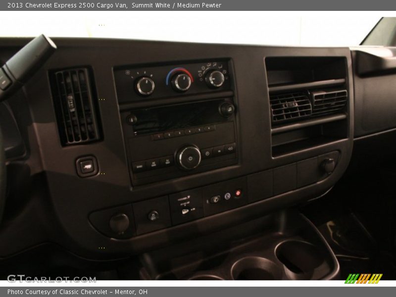 Summit White / Medium Pewter 2013 Chevrolet Express 2500 Cargo Van