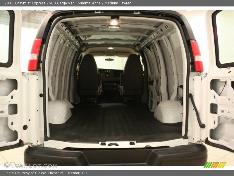  2013 Express 2500 Cargo Van Trunk