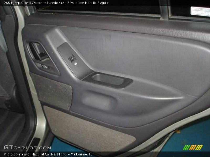 Silverstone Metallic / Agate 2001 Jeep Grand Cherokee Laredo 4x4