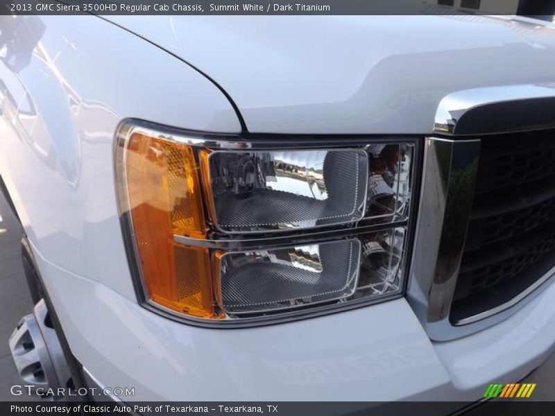 Summit White / Dark Titanium 2013 GMC Sierra 3500HD Regular Cab Chassis