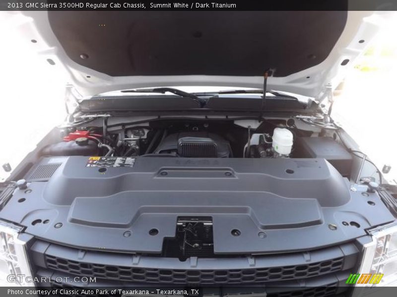 Summit White / Dark Titanium 2013 GMC Sierra 3500HD Regular Cab Chassis