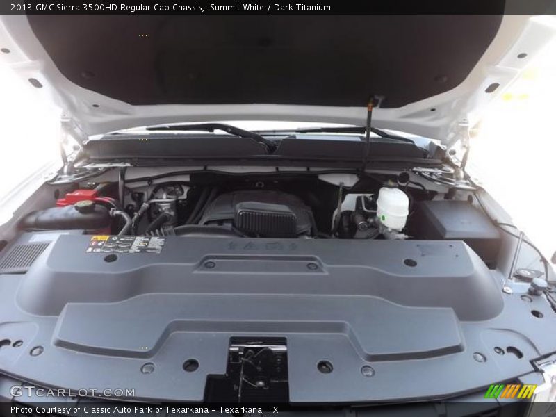 Summit White / Dark Titanium 2013 GMC Sierra 3500HD Regular Cab Chassis