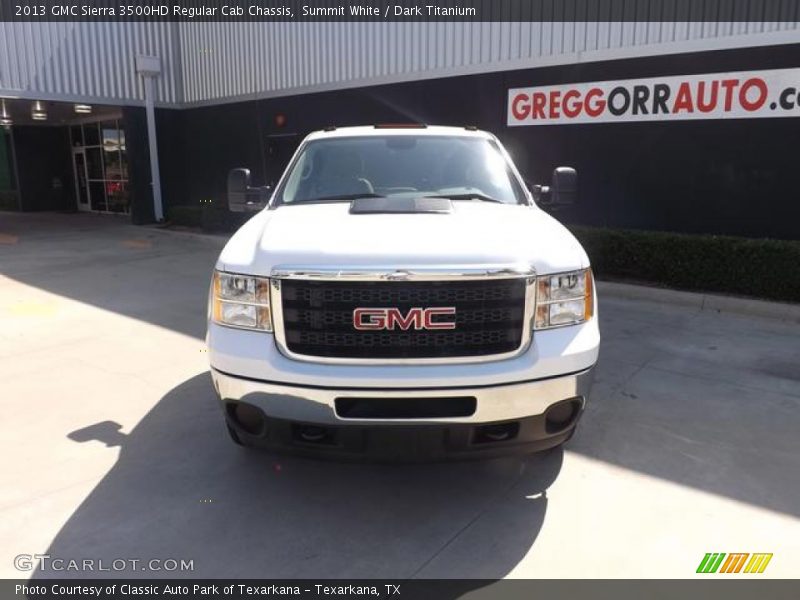 Summit White / Dark Titanium 2013 GMC Sierra 3500HD Regular Cab Chassis