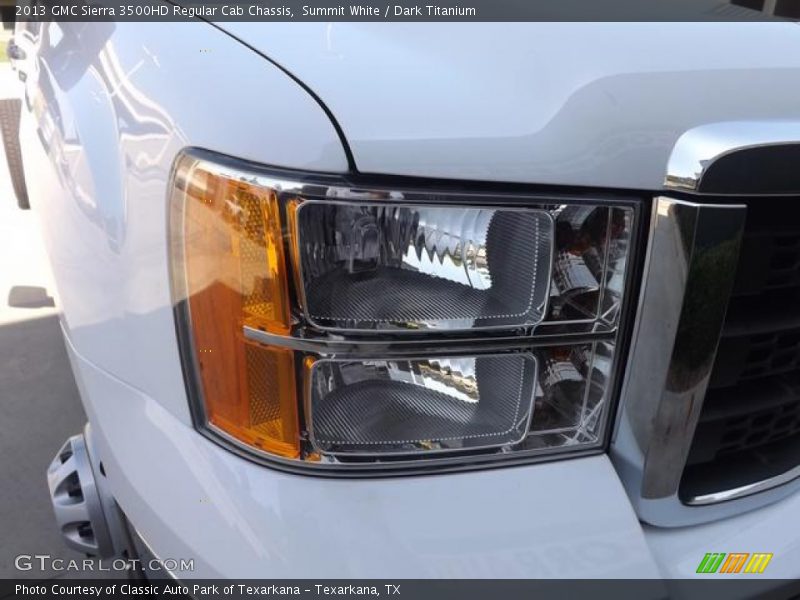 Summit White / Dark Titanium 2013 GMC Sierra 3500HD Regular Cab Chassis
