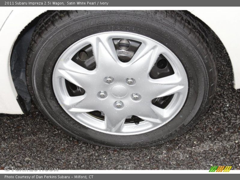 Satin White Pearl / Ivory 2011 Subaru Impreza 2.5i Wagon